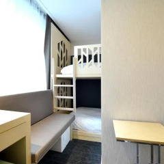 aFIRST Hotel Myeongdong 3* Стандартный семейный номер с двуспальной кроватью фото 2