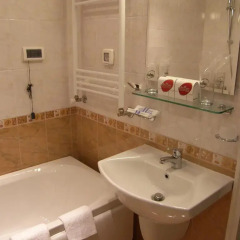 Meridian Hotel Bolyarski Велико Тырново ванная