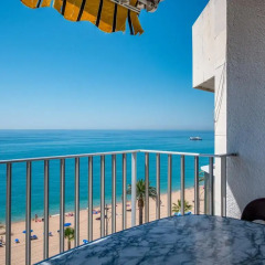 Отель Apartaments AR Borodin Испания, Льорет-де-Мар - отзывы, цены и фото номеров - забронировать отель Apartaments AR Borodin онлайн балкон
