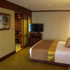 Отель Ramada Plaza by Wyndham Bangkok Menam Riverside 5* Люкс с различными типами кроватей фото 5