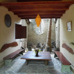 Отель Gem River Edge - Eco home and Safari интерьер отеля