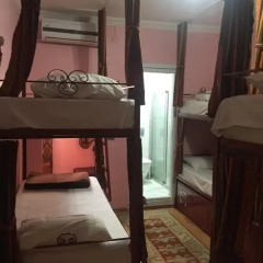 Big Apple Hostel & Hotel Кровать в мужском общем номере с двухъярусной кроватью фото 9