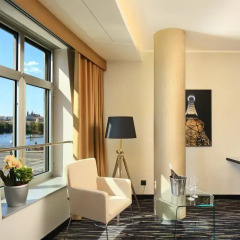 Dancing House Hotel 4* Стандартный номер фото 4