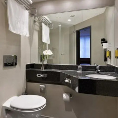Fleming's Express Hotel Frankfurt (Formerly Intercity Hotel Frankfurt) 3* Представительский номер с различными типами кроватей фото 7