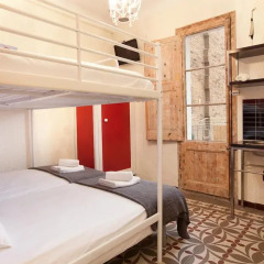 Апартаменты Centric Apartments Sagrada Famila 3 Барселона комната для гостей фото 2