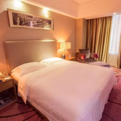 La Perle International Hotel 4* Улучшенный люкс с 2 отдельными кроватями фото 4