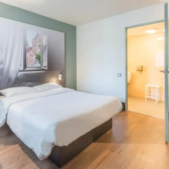 B&B Hotel PARIS Porte de la Villette 2* Стандартный номер с двуспальной кроватью