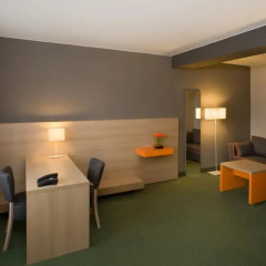 MDM Hotel City Centre 3* Стандартный номер с разными типами кроватей фото 4