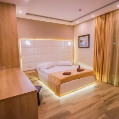 Отель Butua Residence 4* Стандартный номер с двуспальной кроватью фото 12