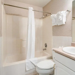 Отель The Rita Suites 3* Люкс с различными типами кроватей фото 7
