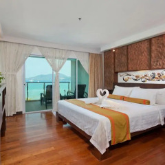 Отель The Bliss South Beach Patong 4* Улучшенный номер фото 6