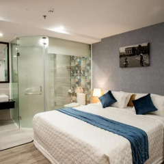 Отель LaLuna Saigon 3* Номер Делюкс с различными типами кроватей