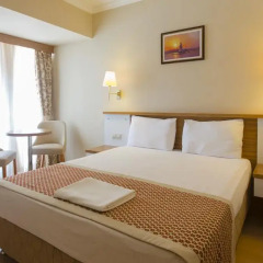 Aes Club Hotel 4* Люкс с различными типами кроватей