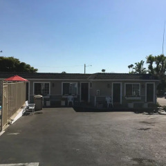 Отель Shell Beach Inn парковка