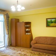 Гостиница Motel Natali Украина, Поляна - отзывы, цены и фото номеров - забронировать гостиницу Motel Natali онлайн комната для гостей