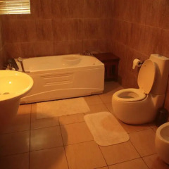 Отель Cotton Suites ванная фото 2