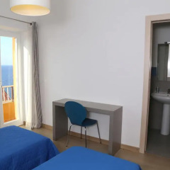 Отель B&B Blu Кастельсардо удобства в номере