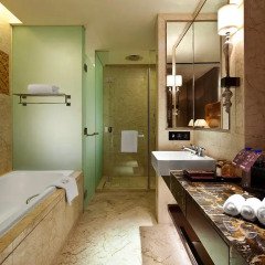 Отель Sheraton North City 5* Люкс повышенной комфортности фото 2
