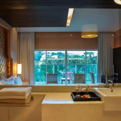 Отель Chanalai Romantica Resort Kata Beach - Adult Only 4* Улучшенный номер с двуспальной кроватью фото 5