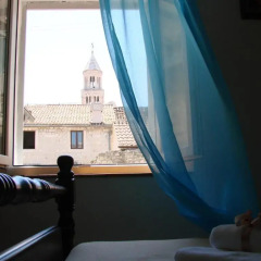 Отель Guesthouse Palace Inn балкон