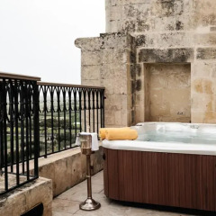Отель The Xara Palace Relais & Chateaux 5* Представительский люкс с различными типами кроватей фото 3