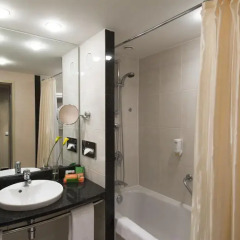 Отель Nh Danube City 4* Стандартный номер