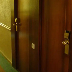 Hotel Odon сейф в номере