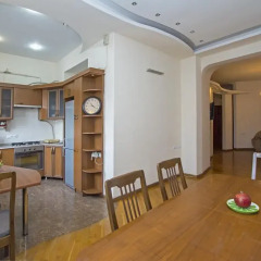 Отель FlatsInYerevan - Apartments at Vardanants Street Армения, Ереван - отзывы, цены и фото номеров - забронировать отель FlatsInYerevan - Apartments at Vardanants Street онлайн в номере фото 2