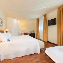 Отель Tryp Feria Валенсия комната для гостей фото 6