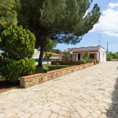 Отель Boutique Villa holiday home Аренелла парковка