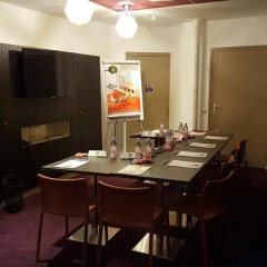 Отель Ibis Styles Pigalle Montmartre Париж помещение для мероприятий