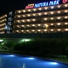 Hotel Natura Park вид на фасад