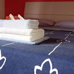 Отель B&B Stop Over Blq Стандартный номер разные типы кроватей