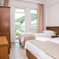 B&B Yüzbasi Beach Hotel Мармарис комната для гостей фото 5