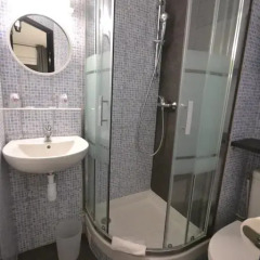 Best Hotel - Montsoult La Croix Verte ванная