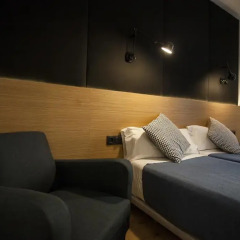 Отель Hostal CC Malasaña Улучшенный номер с различными типами кроватей фото 5