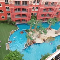 Отель Lovely Condo Паттайя бассейн