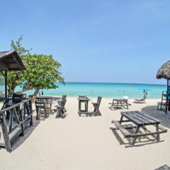 Отель Bourbon Beach Jamaica пляж фото 2