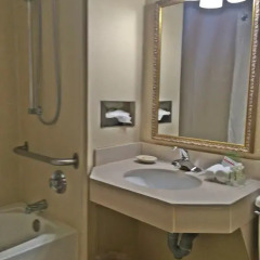 Отель Clarion Inn Frederick Event Center 3* Стандартный номер с различными типами кроватей фото 3