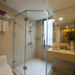 Hanoi Romance Hotel 3* Номер Делюкс с различными типами кроватей фото 9