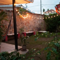 Отель La Hamaca Hostel Гондурас, Сан-Педро-Сула - отзывы, цены и фото номеров - забронировать отель La Hamaca Hostel онлайн бассейн