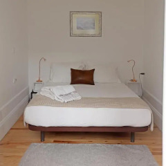 Апартаменты Apartment Alegria Street by Sweet Porto - Free Parking Порту комната для гостей