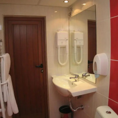 Hotel Jagoda 88 ванная