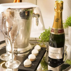 Отель Hôtel Le Marianne Франция, Париж - отзывы, цены и фото номеров - забронировать отель Hôtel Le Marianne онлайн в номере фото 2