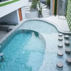 OneLoft Hotel бассейн фото 3