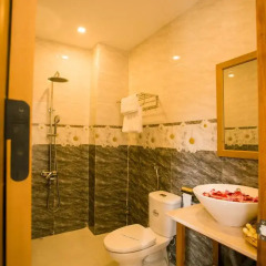Отель New Sunshine Homestay 2* Стандартный номер с различными типами кроватей фото 6