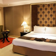 Отель FuramaXclusive Sukhumvit 4* Номер Премиум с двуспальной кроватью фото 17