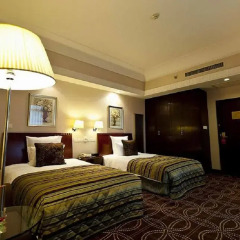 Hengshan Picardie Hotel 4* Улучшенный номер с 2 отдельными кроватями фото 4