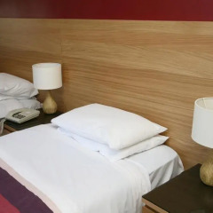 Clifton Hotel 3* Стандартный номер фото 4