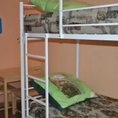 Хостел Викинг Кровать в общем номере с двухъярусной кроватью
